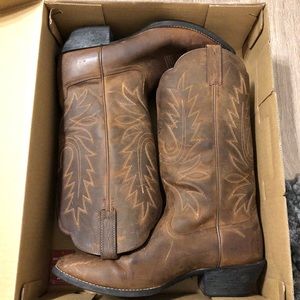 Ariat Cowgirl Boots